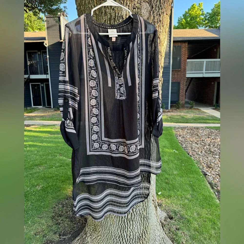 Knox Rose Women's Black and White Sheer. swimsuit cover - Picture 6 of 12